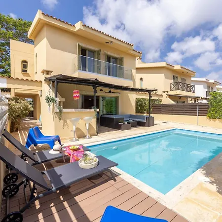 Marina Seaside Villa *